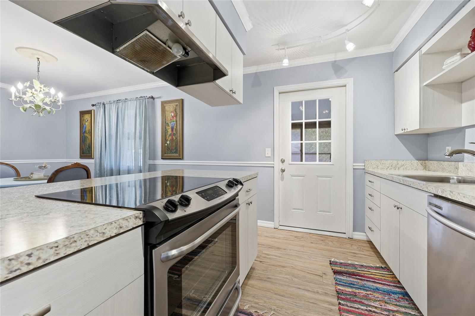 SOUTHSIDE TERRACE REP - Residential