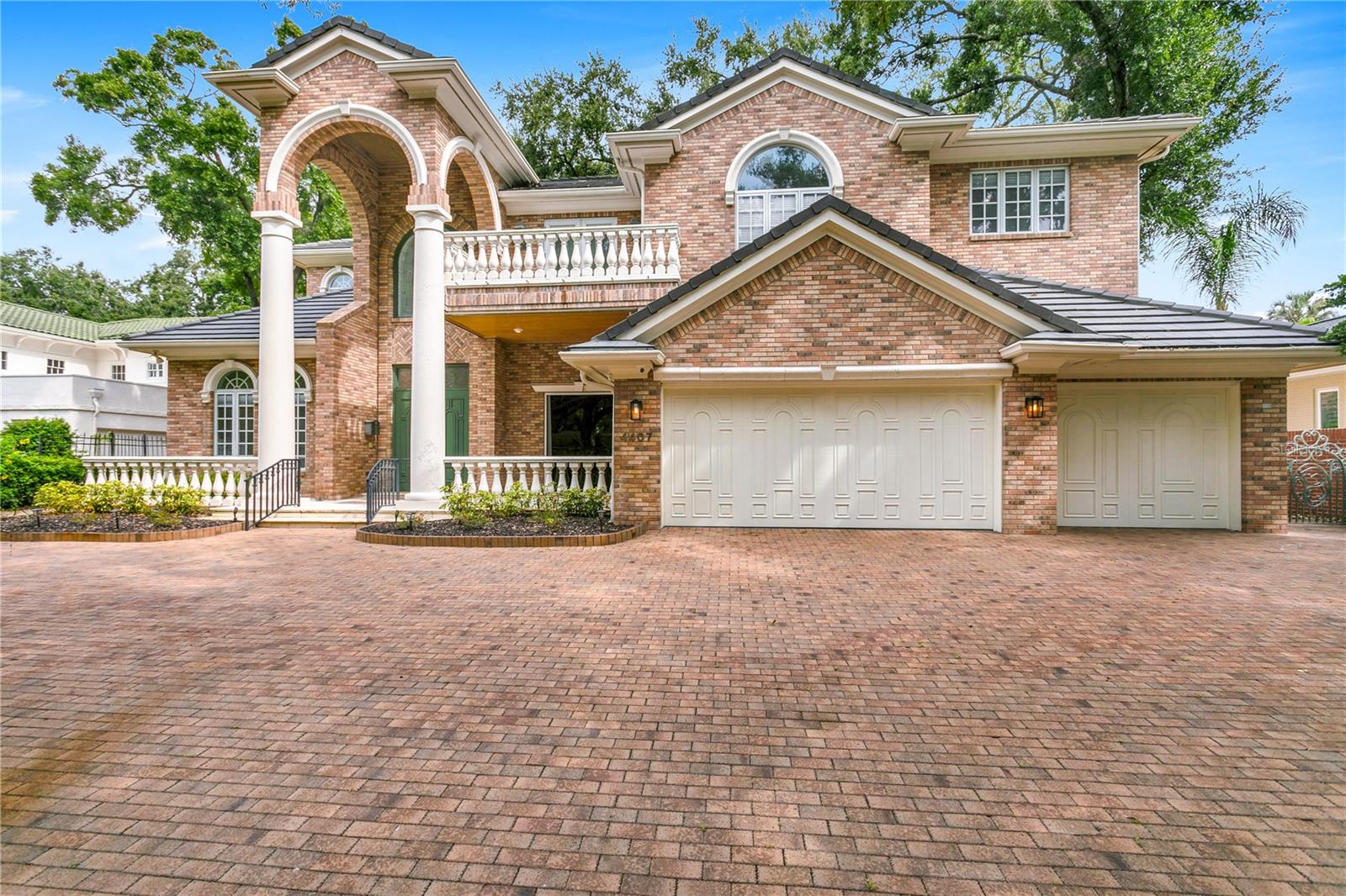 BEACH PARK - Residential