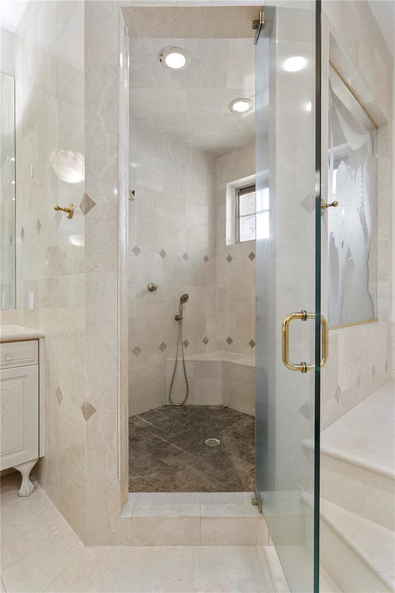 BEACH PARK - Residential