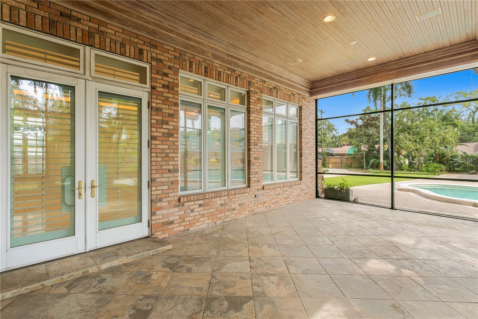 BEACH PARK - Residential