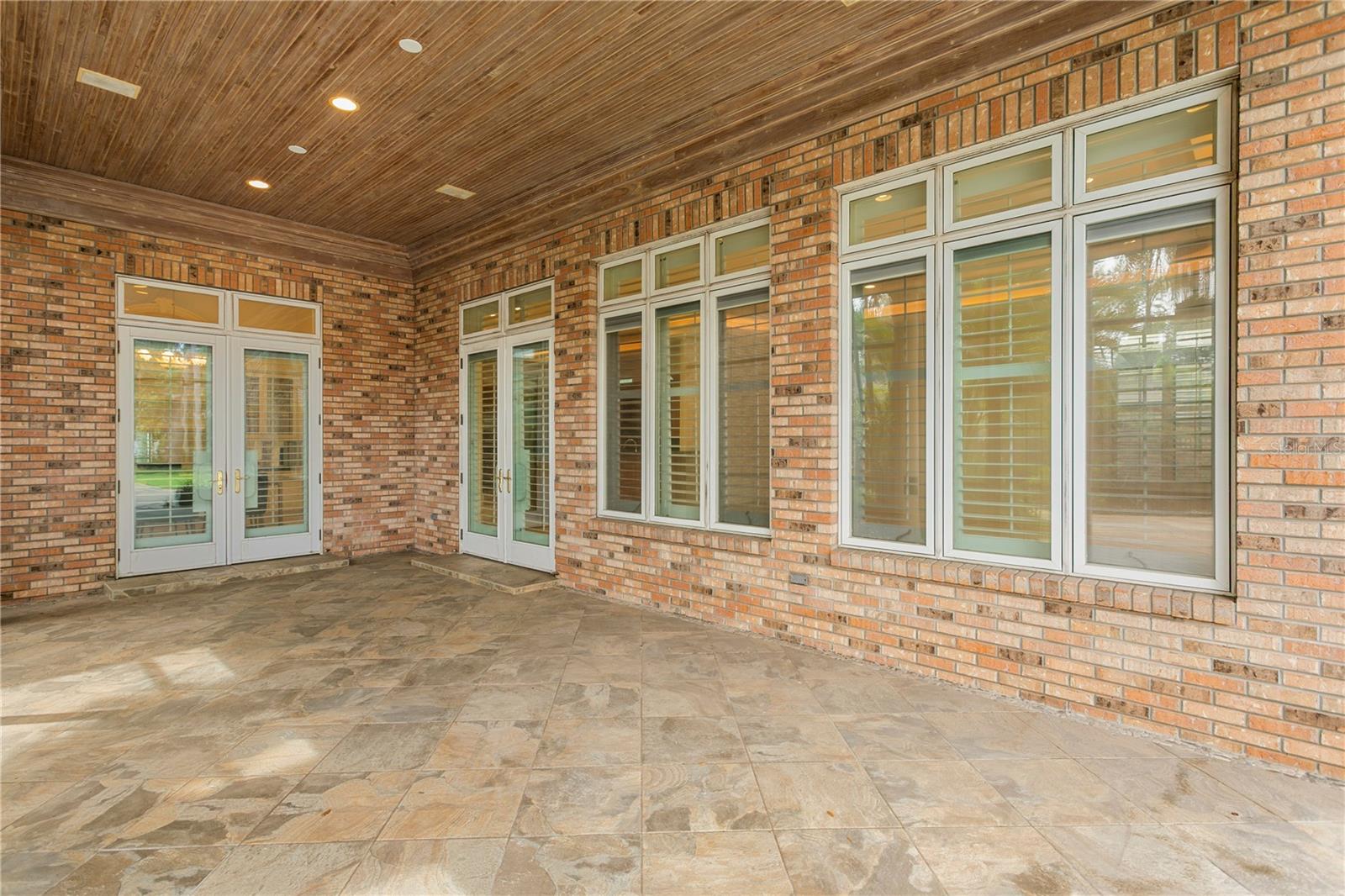 BEACH PARK - Residential