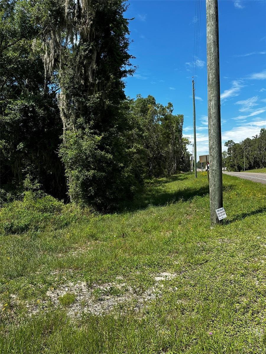 OAK FOREST ESTATES - Land