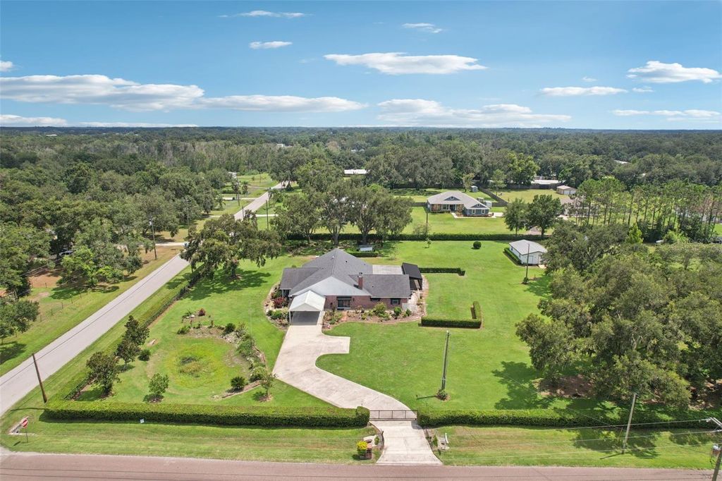 Photo of 6201 Bob Head Road, Plant City, FL 33565 (MLS # TB8412447)
