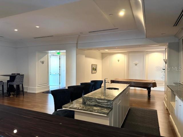 1350 MAIN RESIDENTIAL - Residential