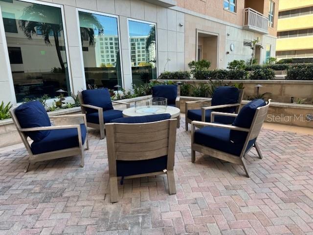 1350 MAIN RESIDENTIAL - Residential