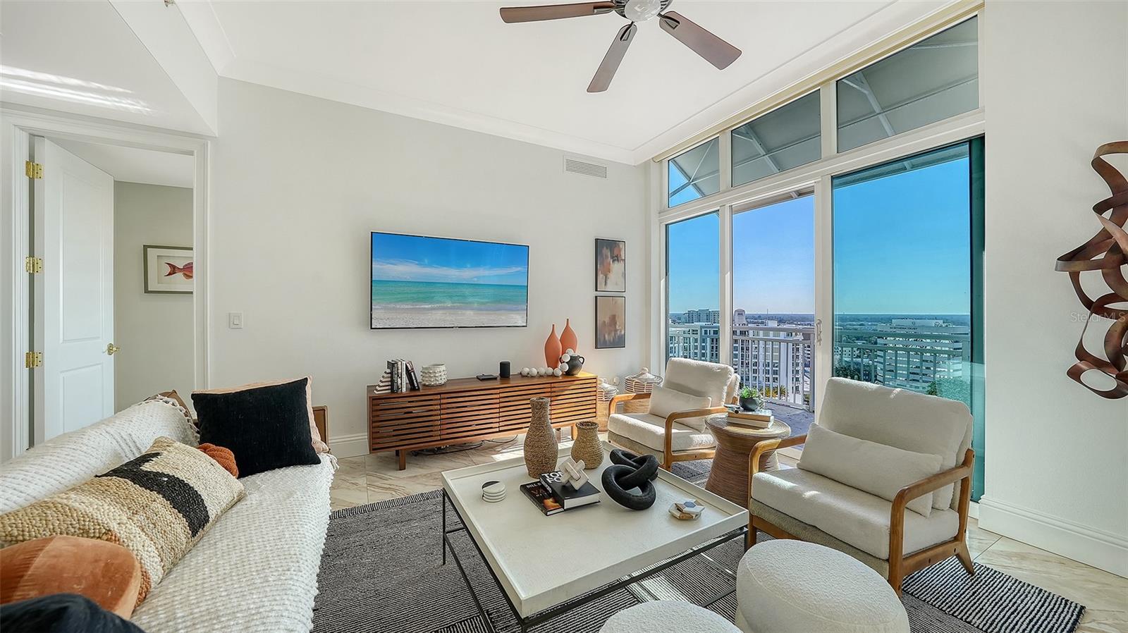 1350 MAIN RESIDENTIAL - Residential