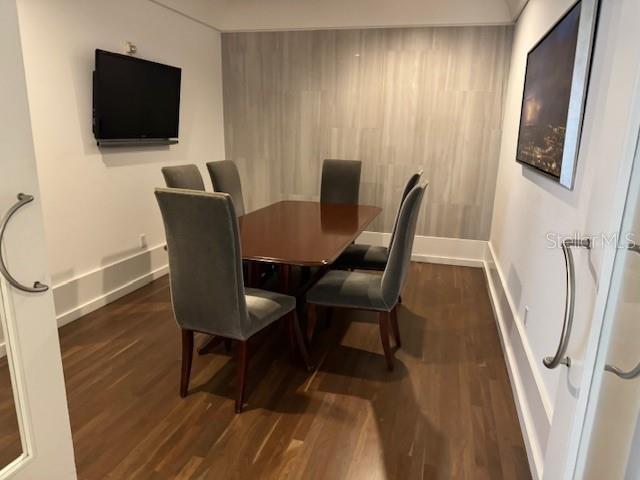 1350 MAIN RESIDENTIAL - Residential