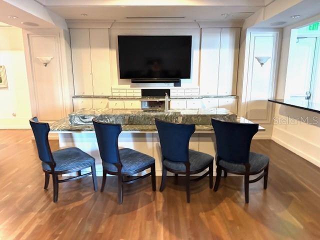 1350 MAIN RESIDENTIAL - Residential