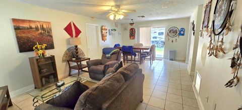 Tiny photo for 14213 SW 43rd Court Road, Ocala, FL 34473 (MLS # OM725004)