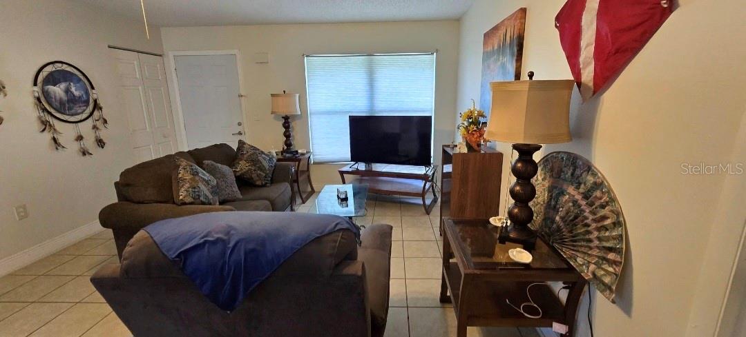 MARION OAKS UN 02 - Residential