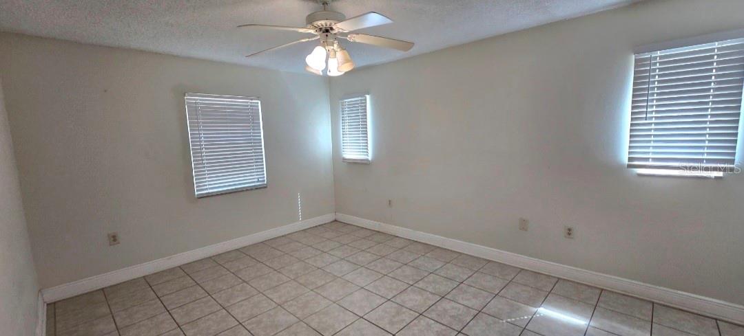 MARION OAKS UN 02 - Residential