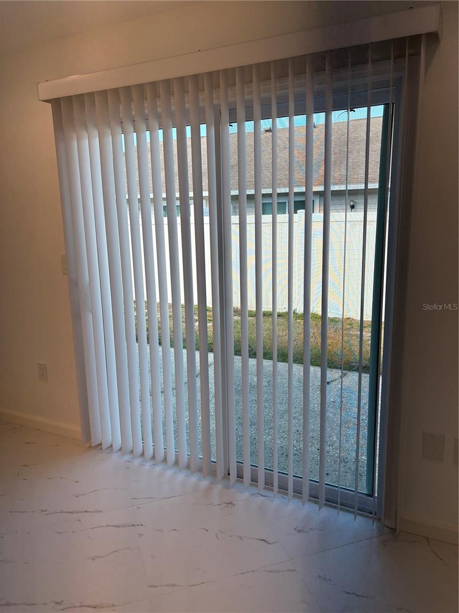 HIDDEN LAKE VILLAS - Residential Lease