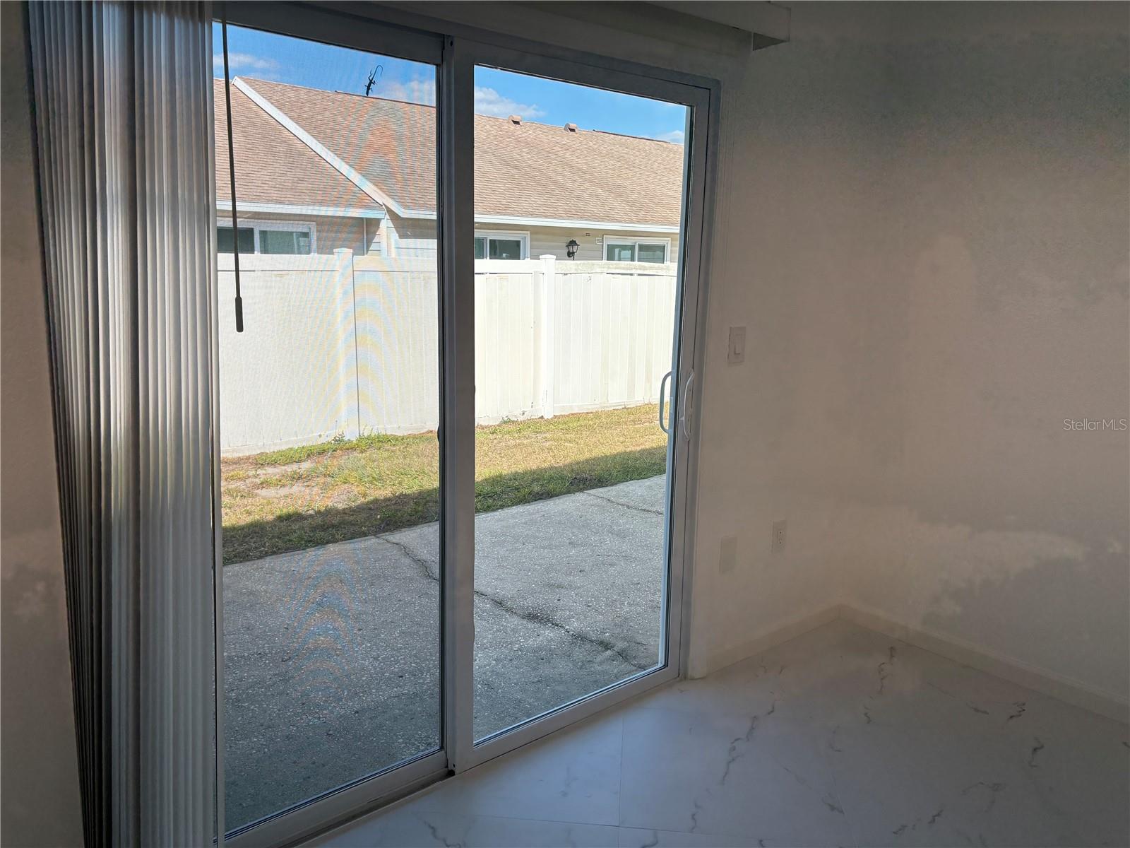 HIDDEN LAKE VILLAS - Residential Lease