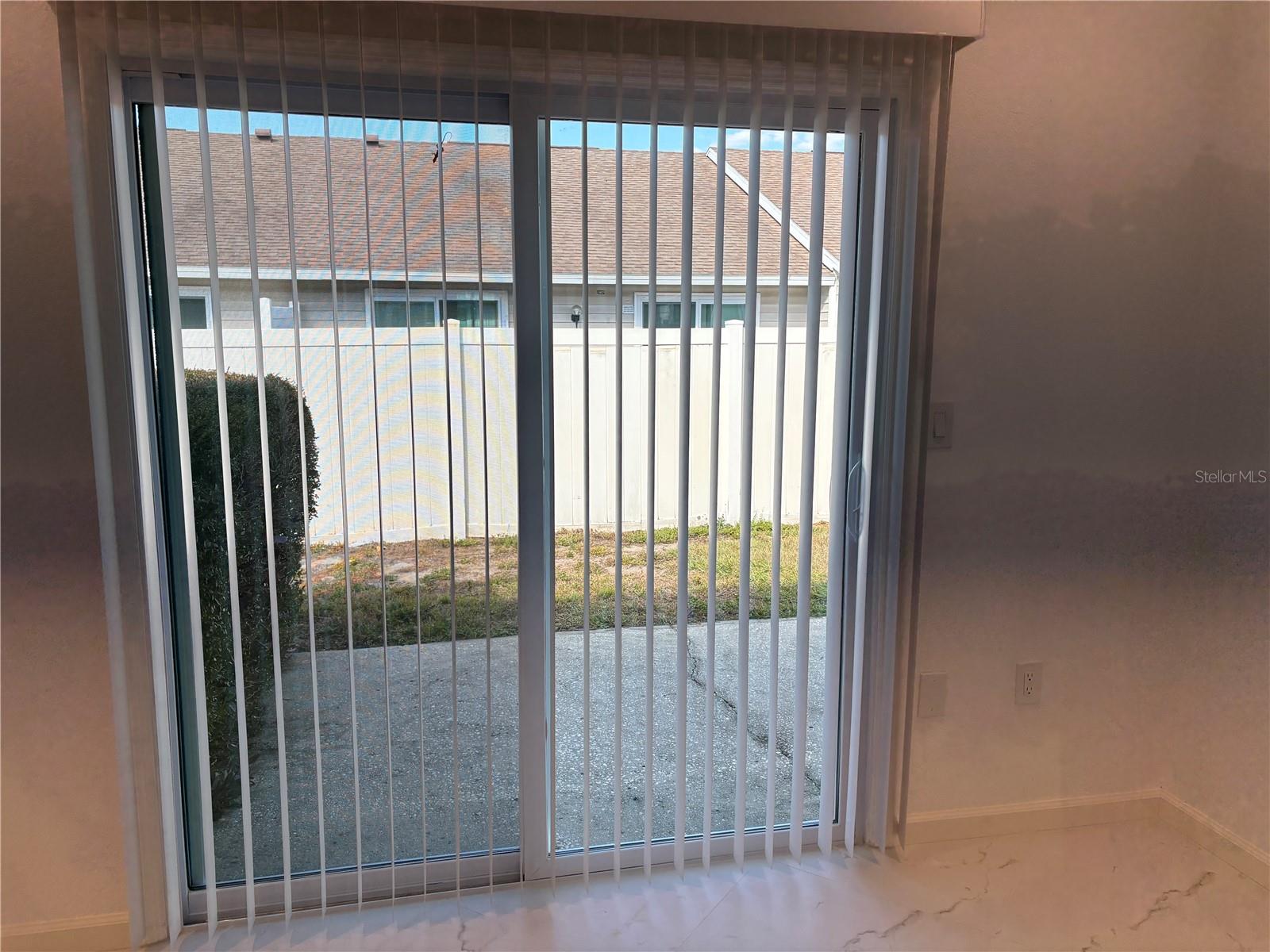 HIDDEN LAKE VILLAS - Residential Lease