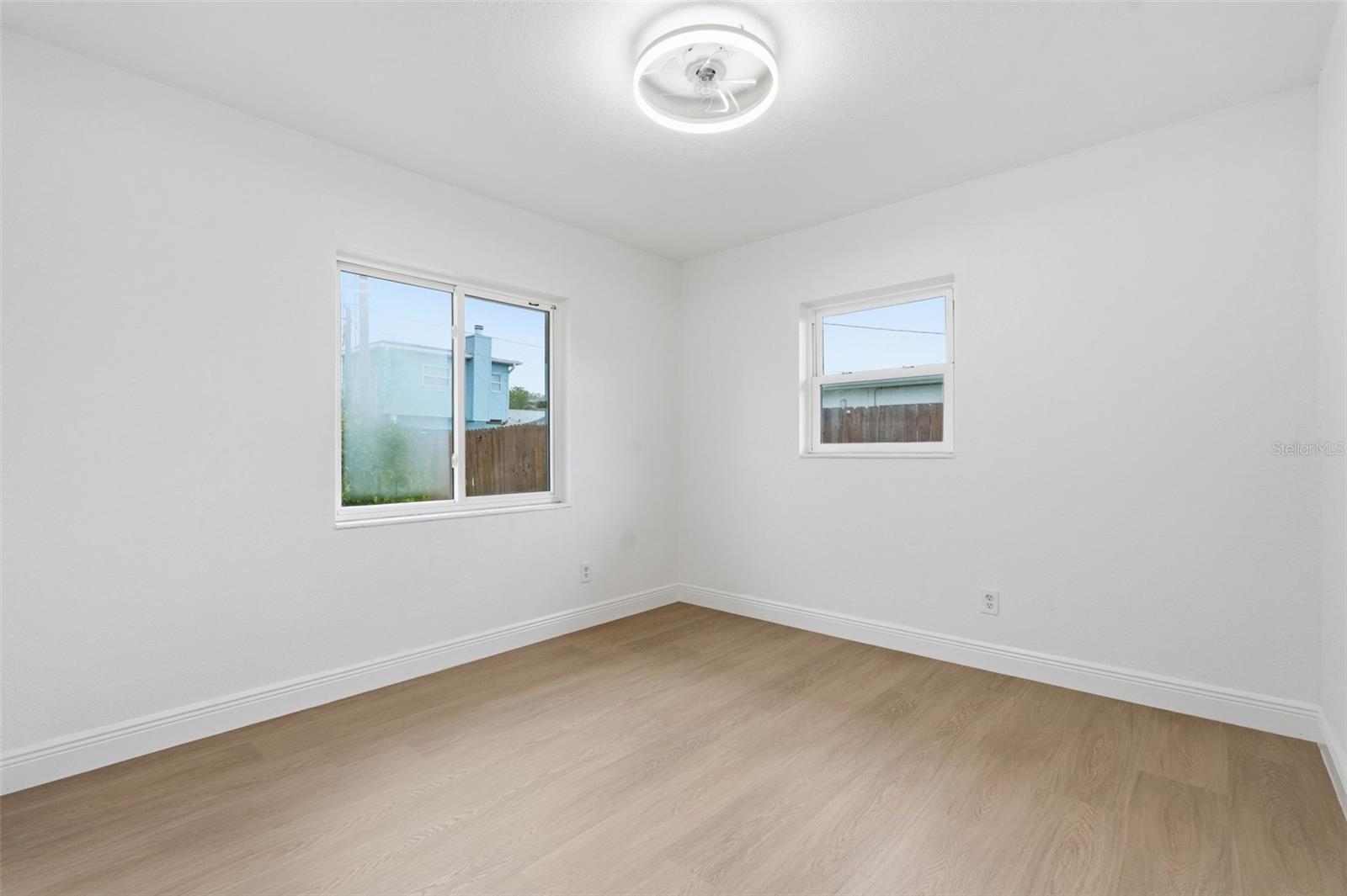 BRENTWOOD HEIGHTS - Residential