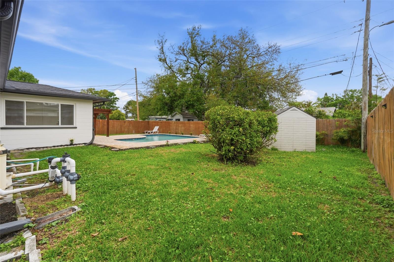 BRENTWOOD HEIGHTS - Residential