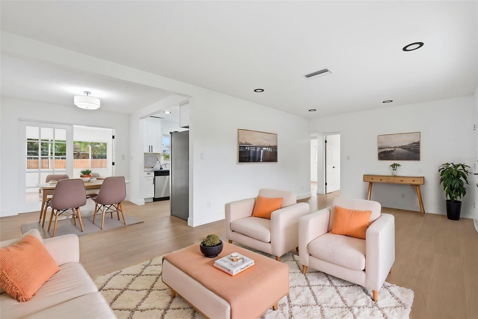 BRENTWOOD HEIGHTS - Residential