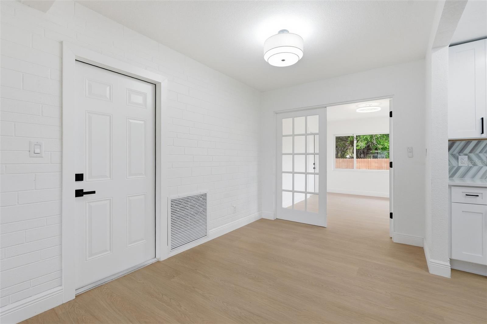 BRENTWOOD HEIGHTS - Residential