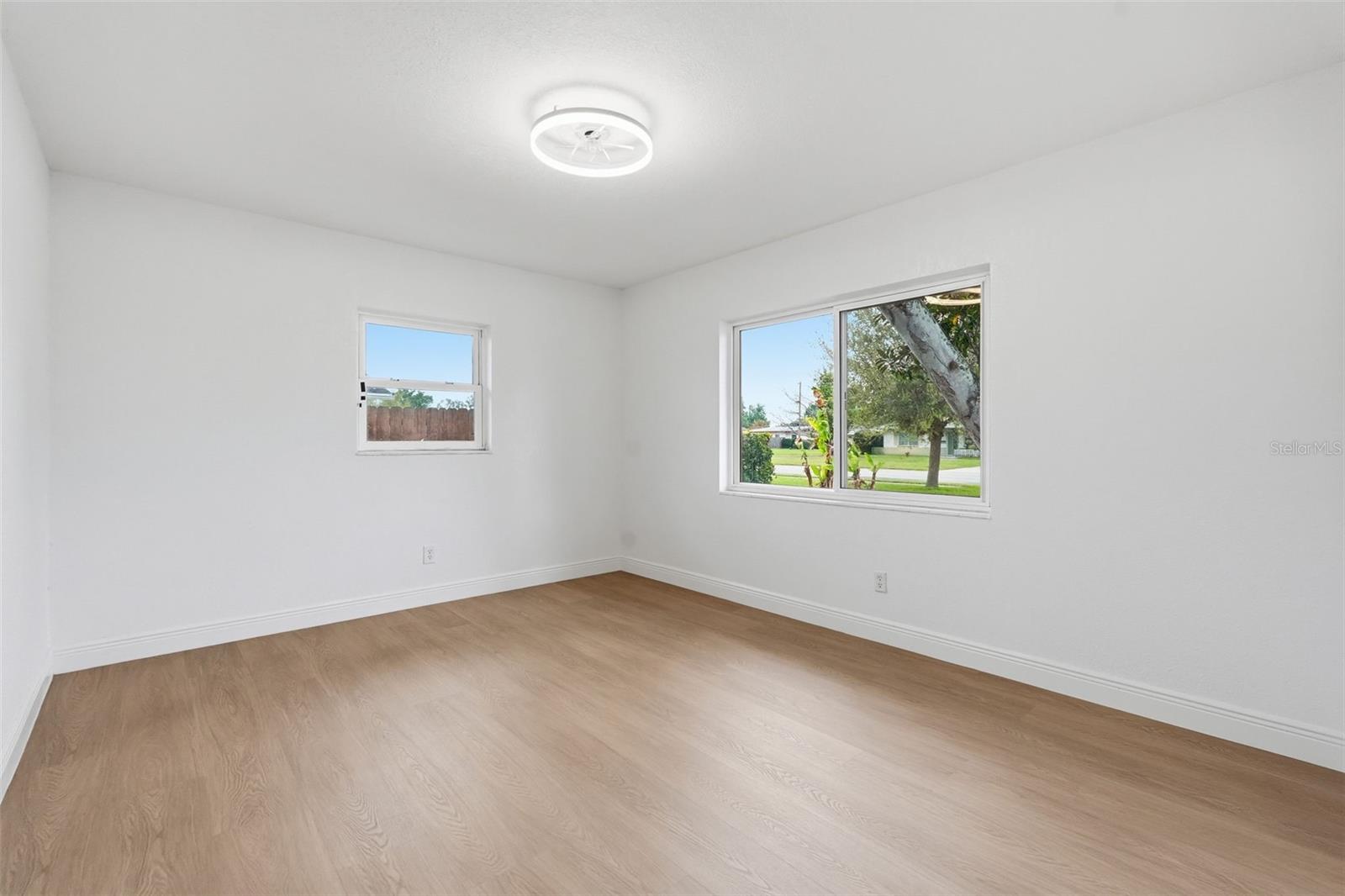 BRENTWOOD HEIGHTS - Residential