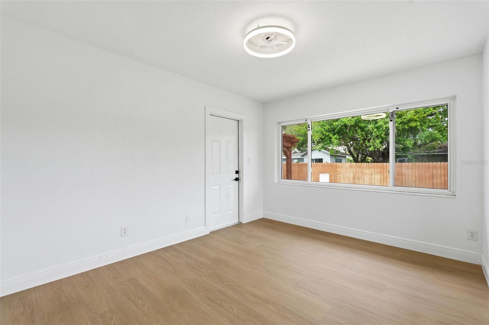 BRENTWOOD HEIGHTS - Residential