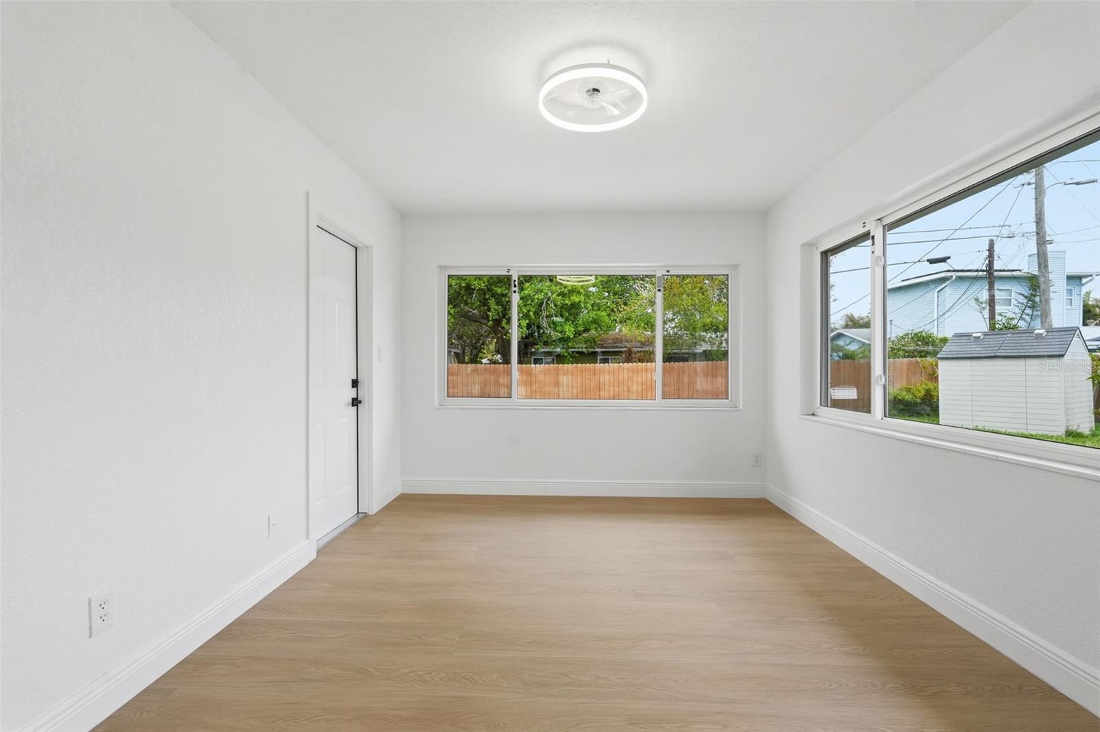 BRENTWOOD HEIGHTS - Residential