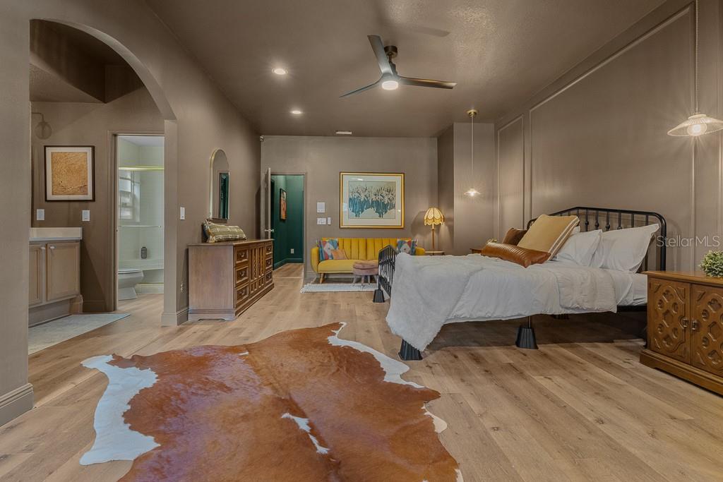 SWEETWATER COUNTRY CLUB - Residential Lease