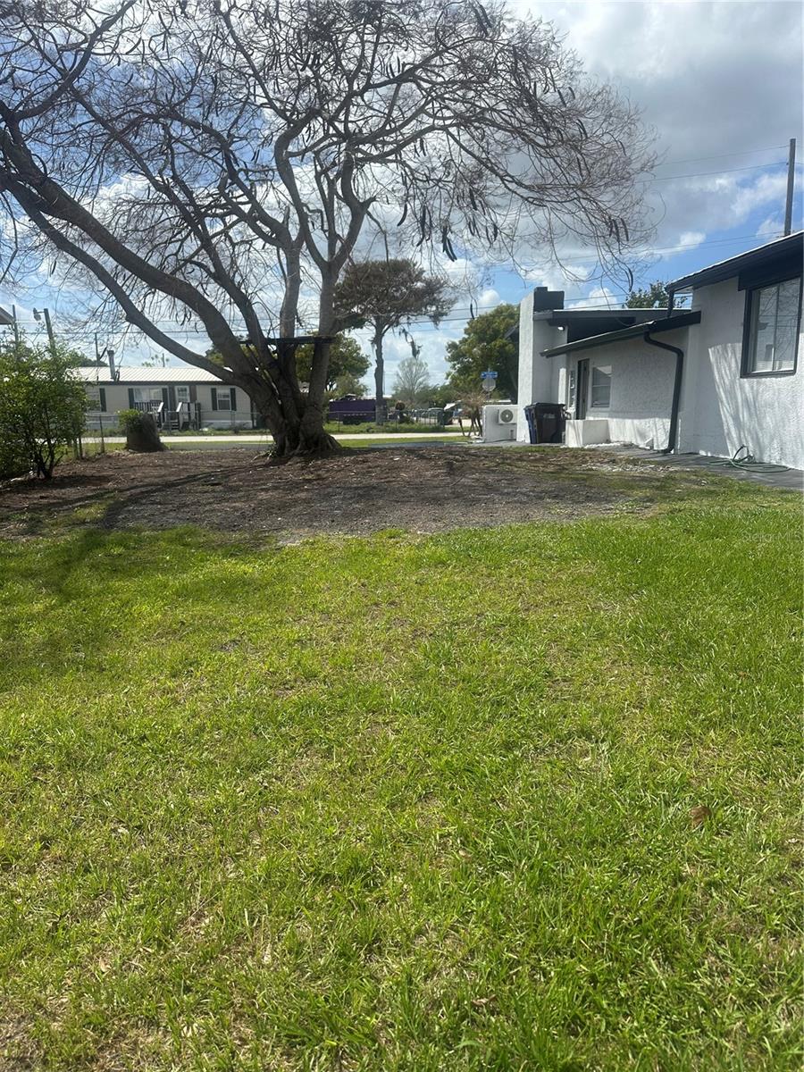 MONTAGUES VILLAGE UNIT 1 - Residential