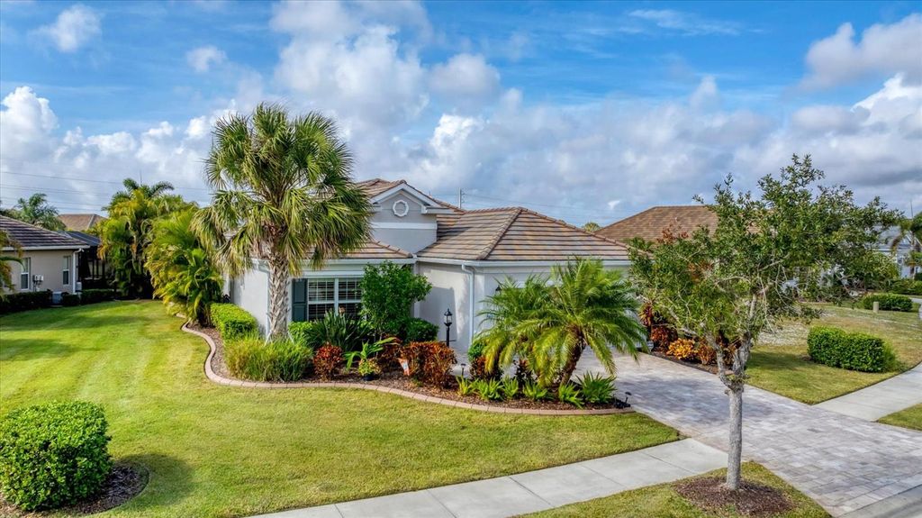 Photo of 21058 Anclote Court, Venice, FL 34293 (MLS # N6142352)
