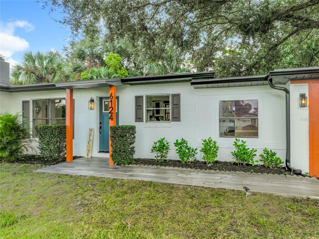 Photo of 6124 Dogwood Drive, Orlando, FL 32807 (MLS # O6354867)