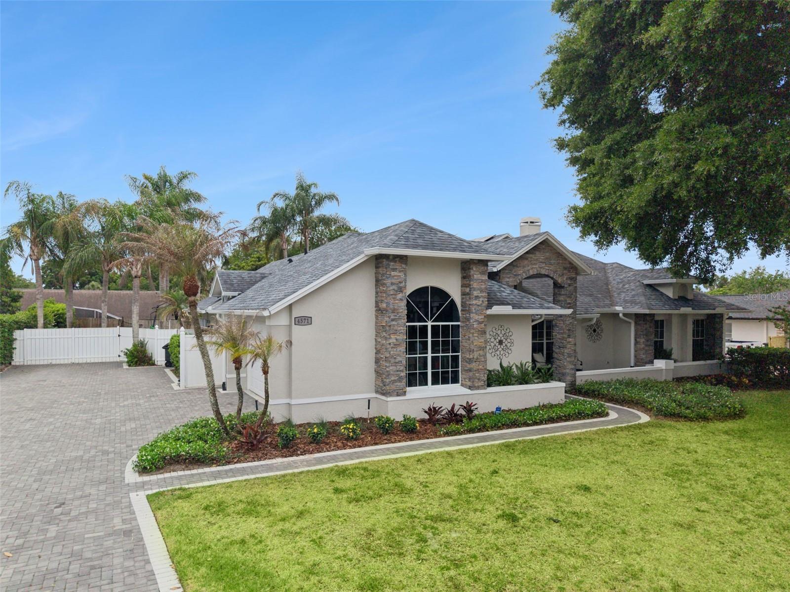 KAWILLA CREST - Residential