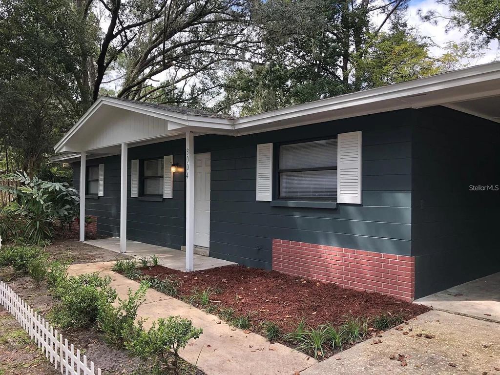 Photo of 3004 NE 18th Drive, Gainesville, FL 32609 (MLS # GC534886)