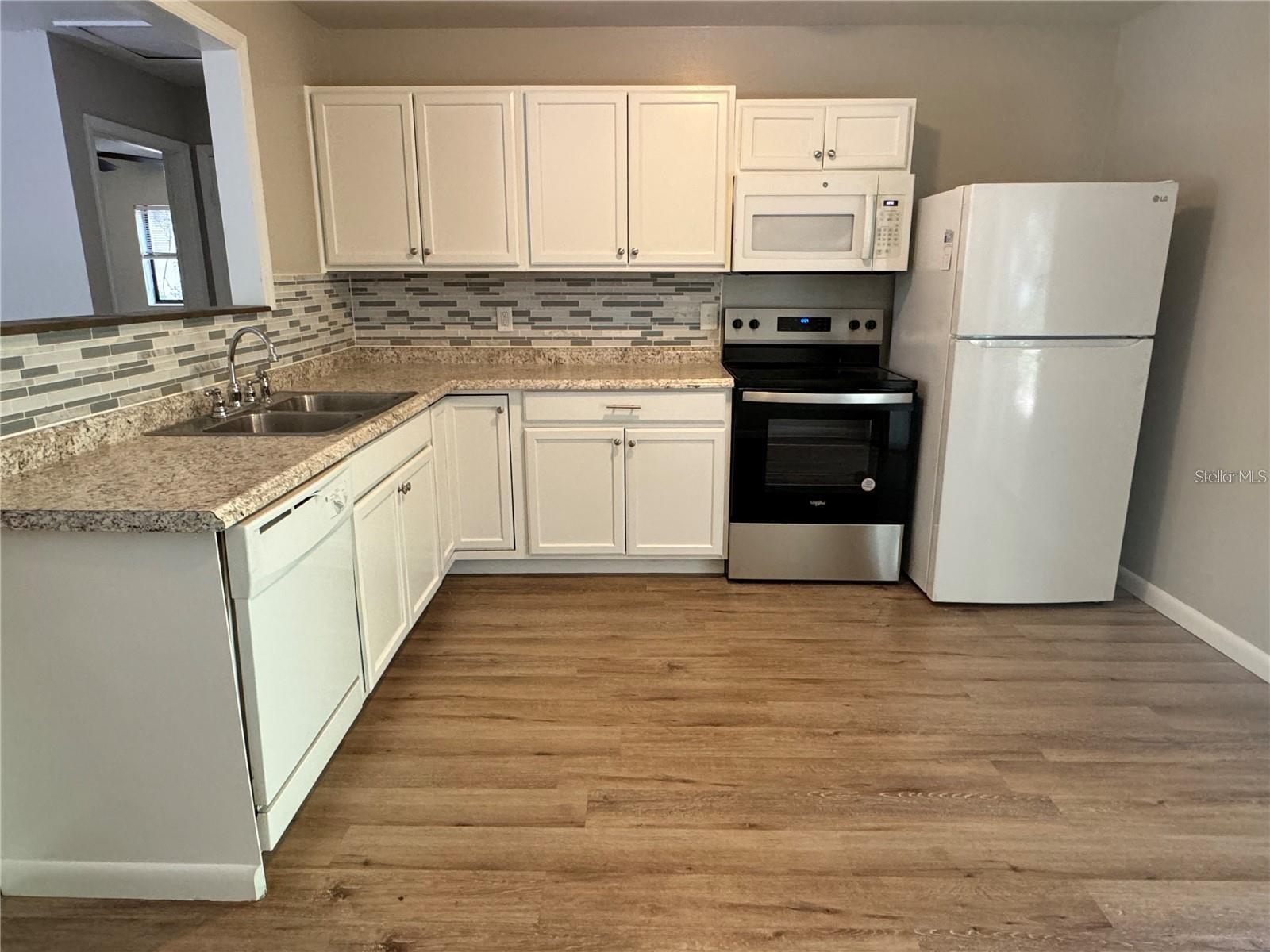 CAROL ESTAETS NORTH ADD #1 - Residential