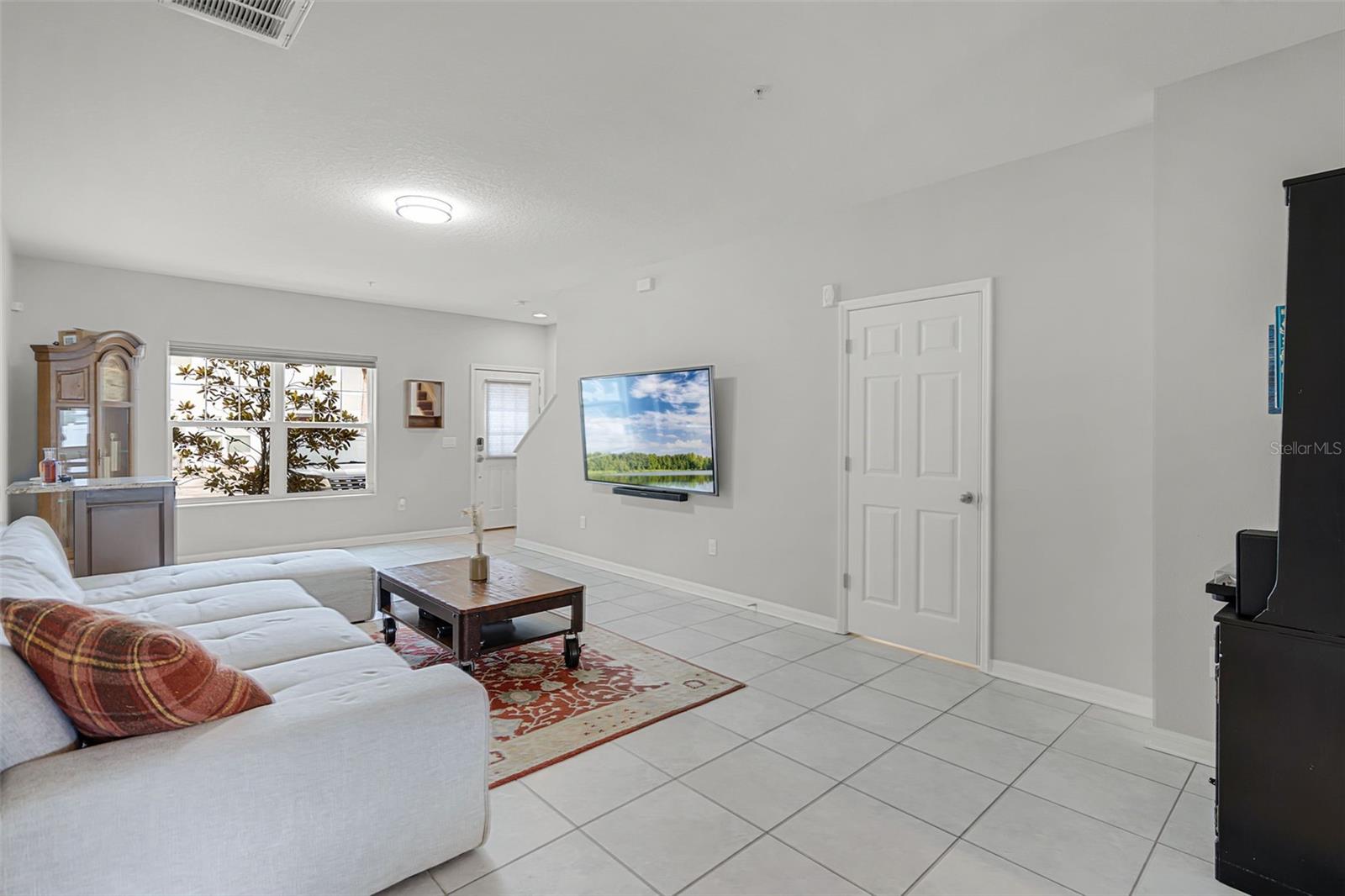 9203 BELLA TERRAZA WAY