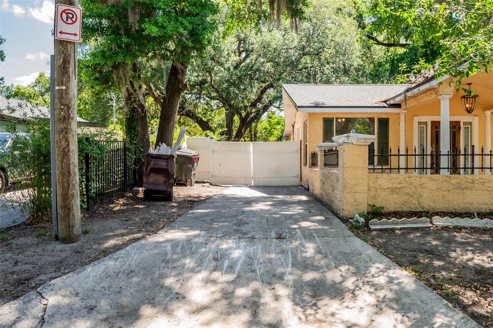 721 SEMINOLE AVENUE