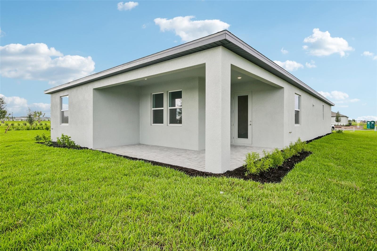 8720 CANARD COVE