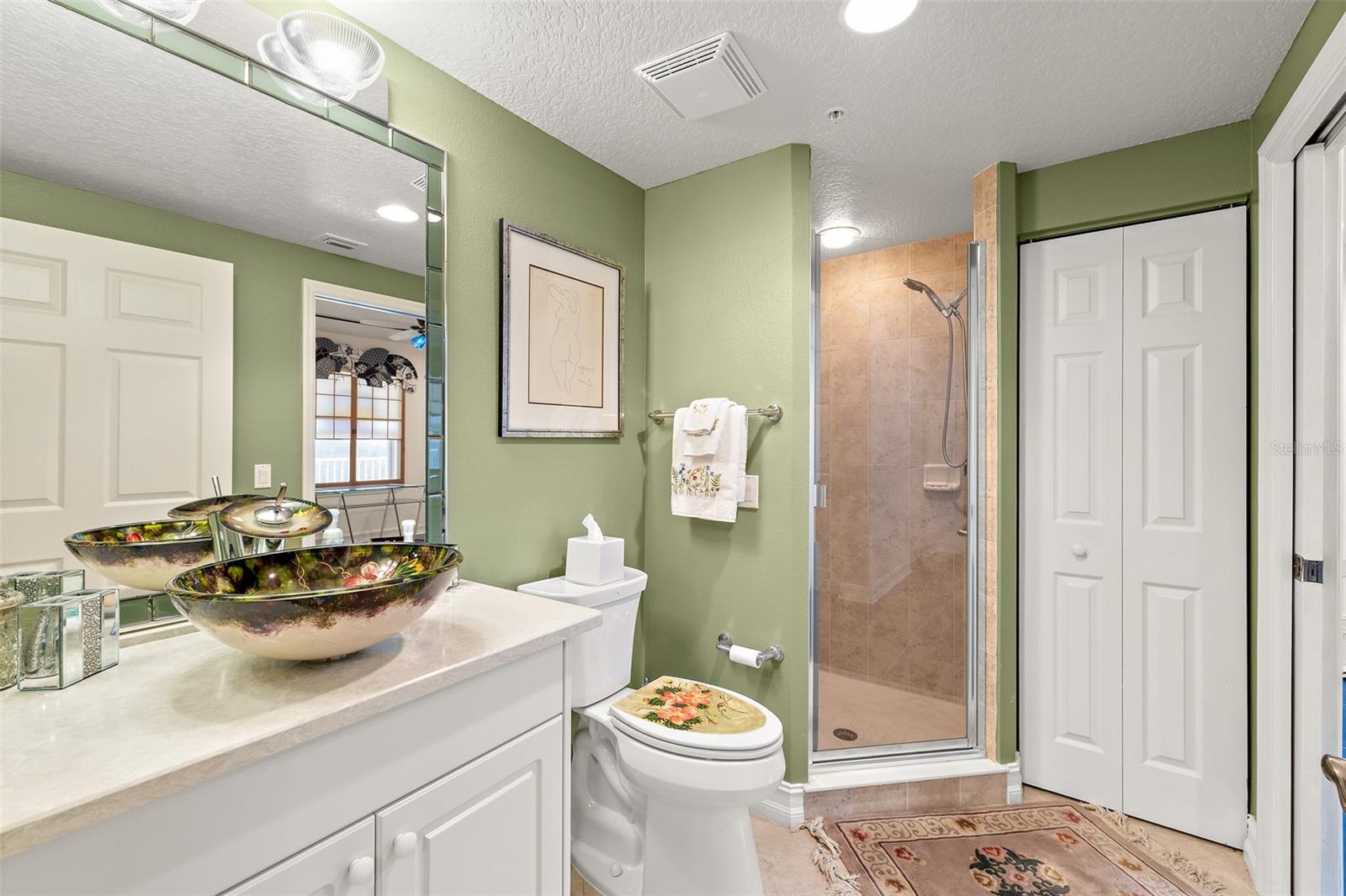 ISLAND POINTE A CONDO - Residential