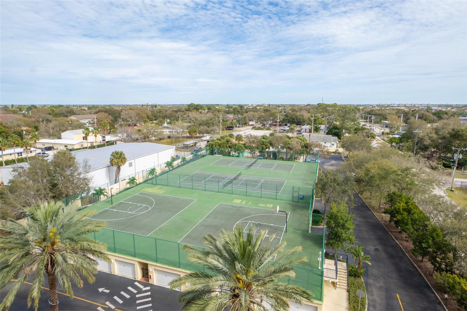 ISLAND POINTE A CONDO - Residential