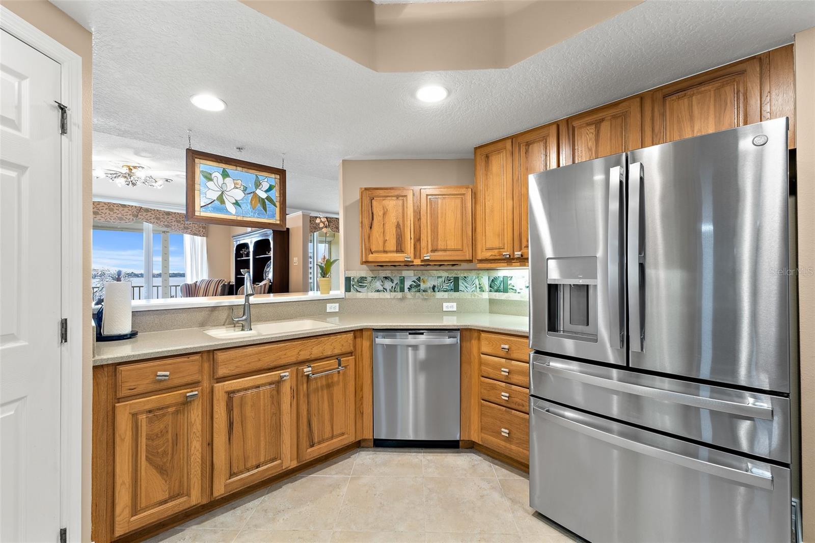 ISLAND POINTE A CONDO - Residential