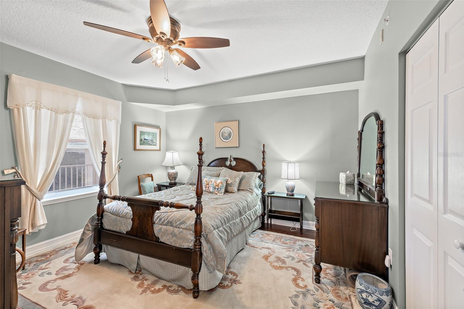 ISLAND POINTE A CONDO - Residential