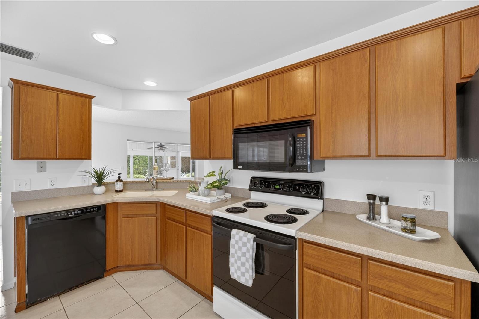 PEBBLE CREEK VILLAGE UNIT 7 - Residential