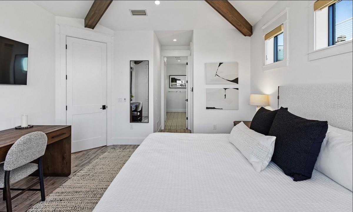 CORRECTED OF AZURE SHORES - Residential