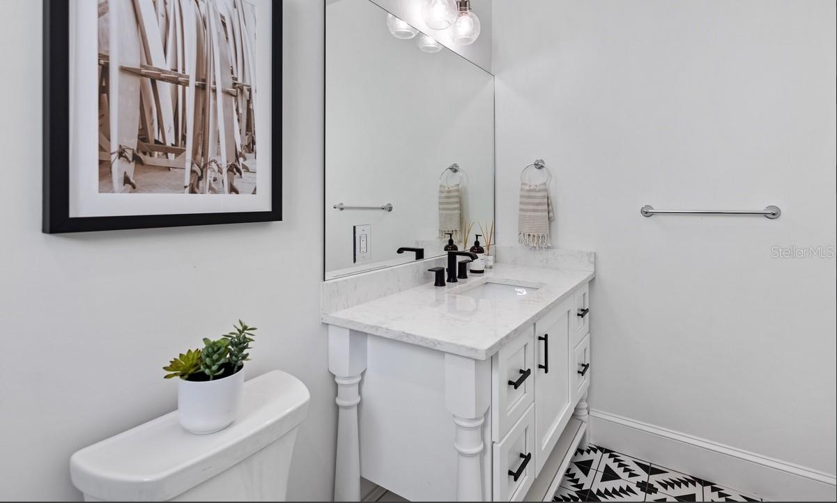 CORRECTED OF AZURE SHORES - Residential