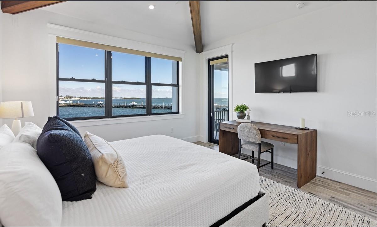 CORRECTED OF AZURE SHORES - Residential