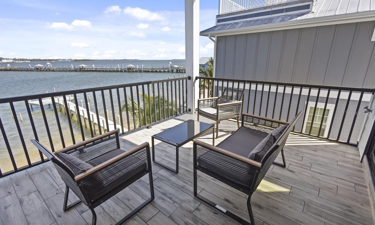 CORRECTED OF AZURE SHORES - Residential