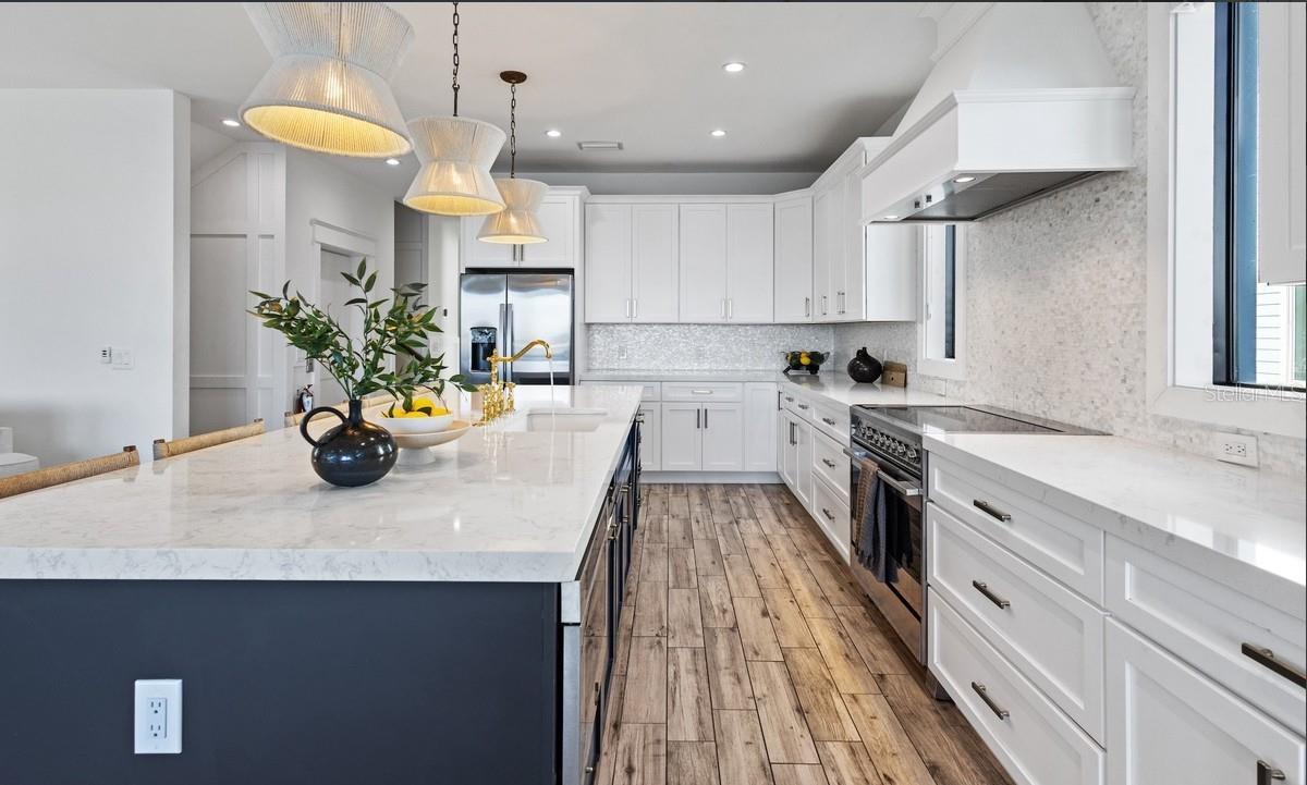 CORRECTED OF AZURE SHORES - Residential