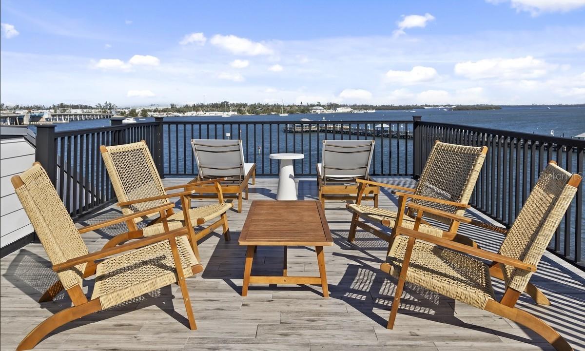 CORRECTED OF AZURE SHORES - Residential