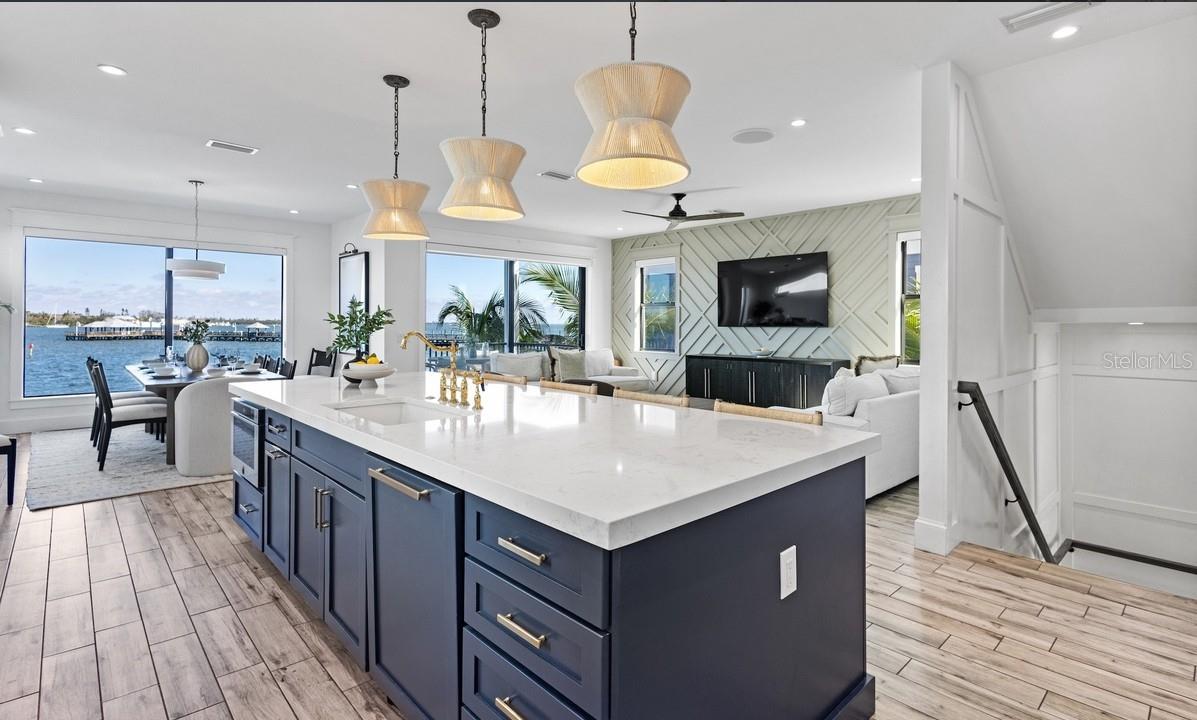 CORRECTED OF AZURE SHORES - Residential