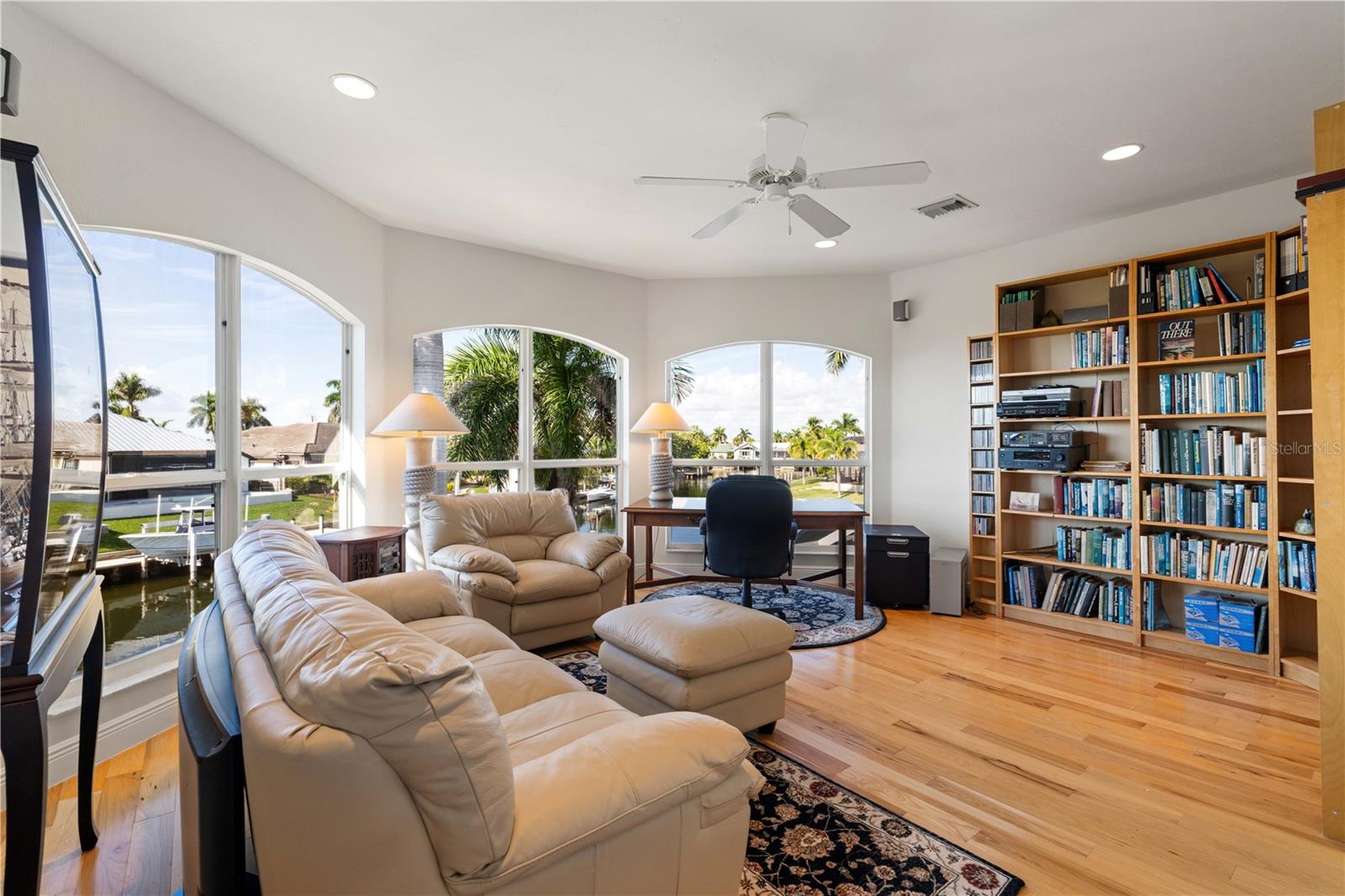 PUNTA GORDA ISLES SEC 12 - Residential