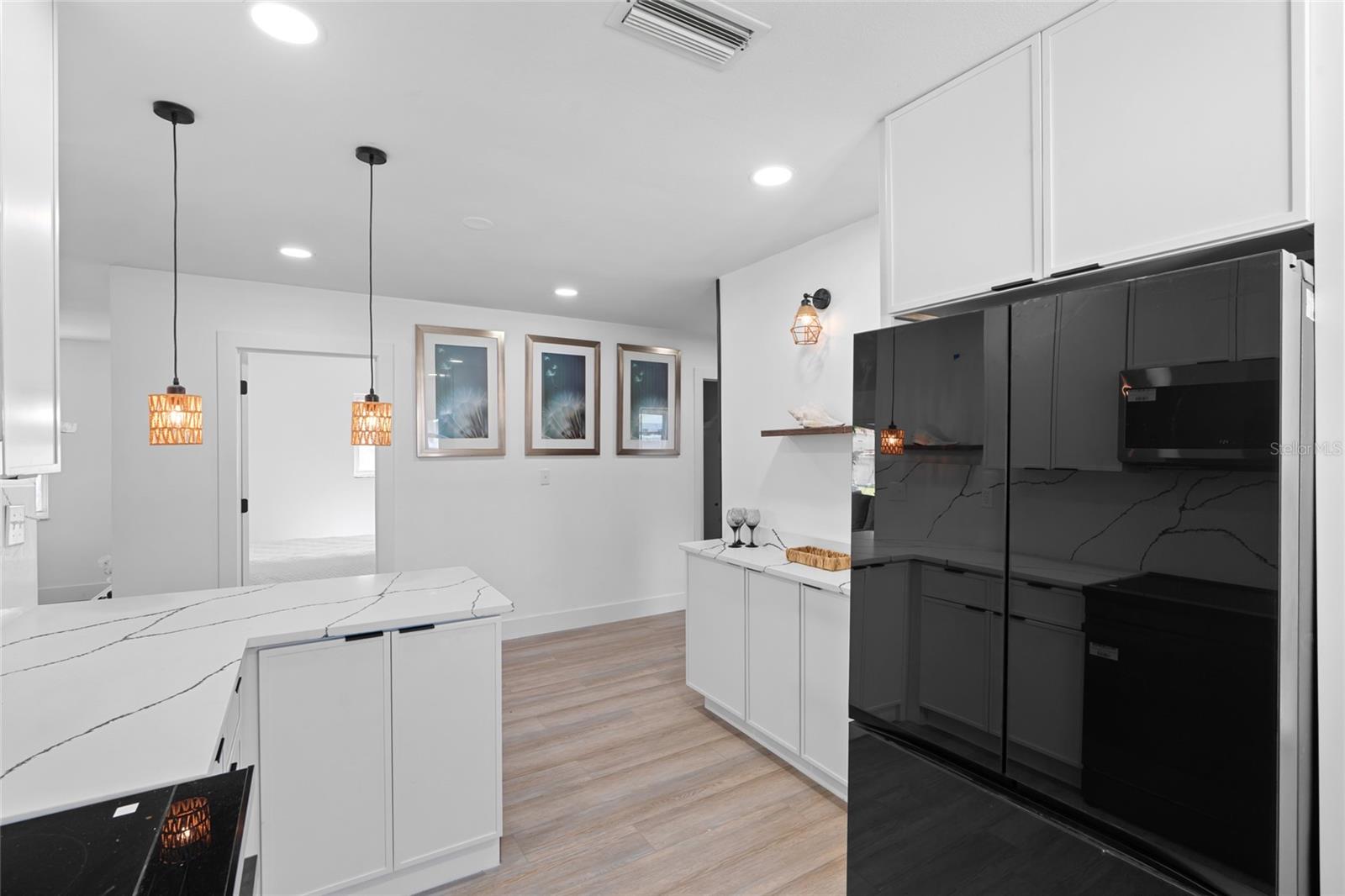 SHOREACRES CENTER - Residential
