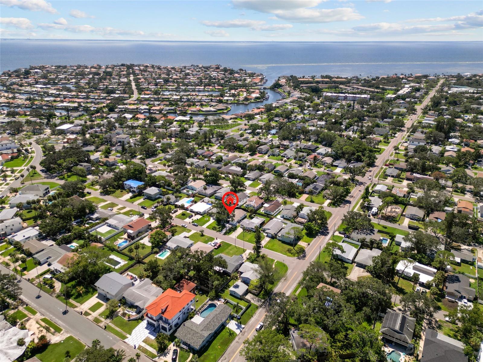 SHOREACRES CENTER - Residential